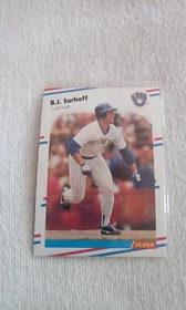 1988 Fleer 100-199 Part. set Baseball Pick cards that you want/need. 1988 Fleer 100-199 Part. set Baseball Pick cards that you want/need.
