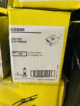SLICK500 CADDY Nvent Slick Nut Spring Steel Hole