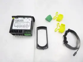 PYQB1Z005R CAREL Controller