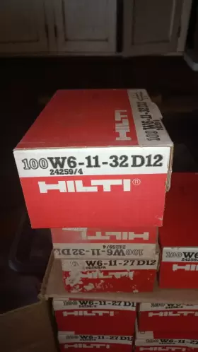 W6-20-32 HILTI Studs Box