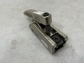 100-24L LENZKES Clamp