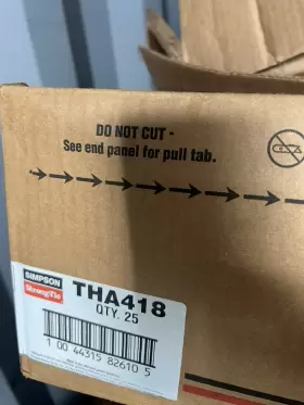 THA422 SIMPSON STRONG-TIE Truss Hanger Box