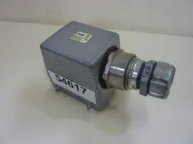 57969 THOMAS BETTS Connector Housing